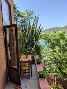 Spectacular ocean view apartment and breakfast. - Image 3