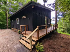 Secluded Mtn. Escape on US Forest w/HotTub + View - Image 4