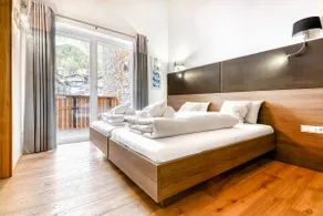 Arlberg Chalets Apartment Enzian - Image 3