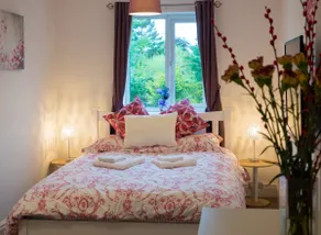 Lovely Holiday Home By Chester Zoo!! - Image 2