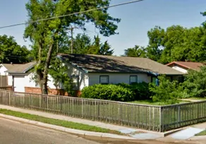 ★Clean&Comfy★3BR/2BA Home★EZ access to Loop289/I27 - Image 2