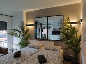Atocha Balcony-WiFi-A/C-SmartTV - Image 4