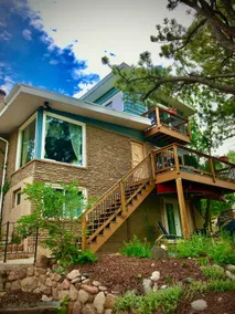 Tree Retreat & Soaking Tub by Garden of the Gods - Image 2