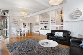Enchanting Capel Cottage - a stroll to the beach! - Image 5