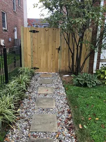 Recently Renovated! Great location! - Image 4