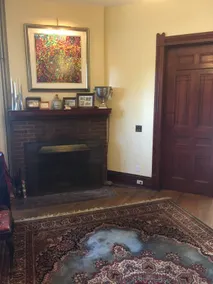 Spacious apartment in the Theodore Friendly House - Image 3