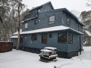 SNOWED INN apartment - Image 3