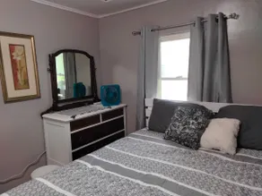Bay Breeze Beach House - Image 5