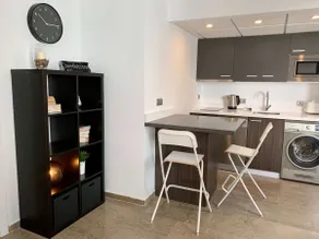 Central apartment with parking - M3 - Image 3