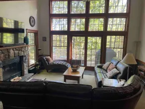EASTSKY CHALET - Comfort, Privacy, Knockout Views! - Image 2