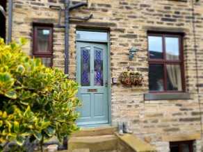 Bronte Railway Cottage at Haworth - Image 2
