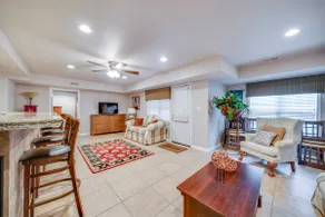 Spacious Basement Home near DT, RDU, 6 BR 8 Beds - Image 2