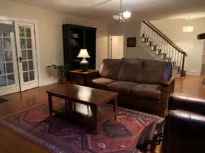 Spacious Stream Side 4 bedroom Historic Home - Image 2