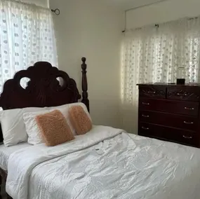 Home away from home - Image 5