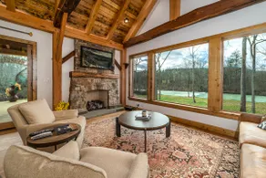 The Maury River Treehouse - Image 3