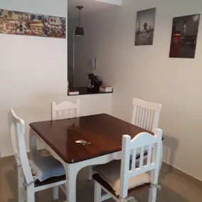 Confortable Apartment with balcony - Image 3