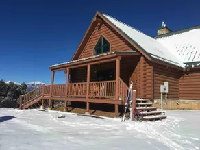 Cowboy Cabin in the Mountains - Quiet Getaway - Image 2