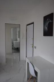 Uni Apart - Image 3