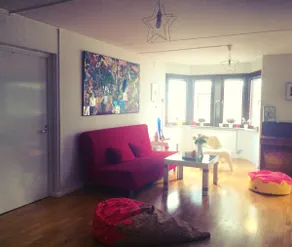 Spacious, cozy townhouse close to the city center - Image 2