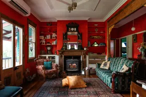 Margate - character house with mountain views - Image 2