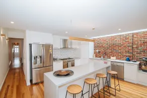 SENSATIONAL Renovated Cottage in Beautiful Seddon - Image 3