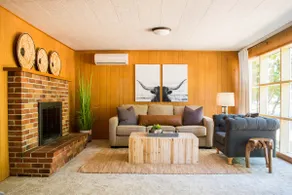Historic Creswell Farmhouse Pool+New Spa - 13 min to Eugene, U of O, & Wineries! - Image 2