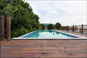 Secure New Kingston 2 bed w/ Pool & Sunset views - Image 5
