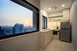 Brand new 70 SQM room -Only one step from BTS Ari - Image 4