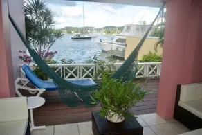 Harbour 3-Bed Villa #14a Water-front with Pool - Image 4