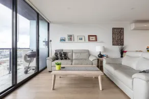 Melbourne and Southbank Gem with 3 bedrooms - Image 4