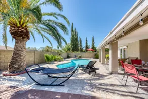 Resort Style familjhem med uppvärmd pool - Image 3