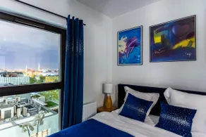 Glamour Apartment City View - Image 5