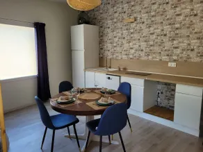 ”Les 3 Bulles” apartment with equipped kitchen-balneotherapy - Image 4