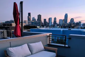 Seattle Skyline Views | Private Rooftop & Parking - Image 3