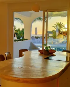 villa 8 bedroom” instant holiday feeling” - Image 3