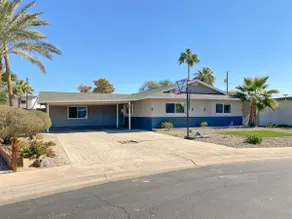 Tempe Oasis | 5BR Pool | Near ASU & Mill Ave - Image 5