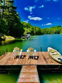 Stylish Lakefront Home with Stunning Winter Views - Image 2