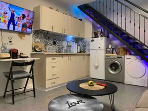 Duplex suite in Feingold courtyard located in the city center - Image 5