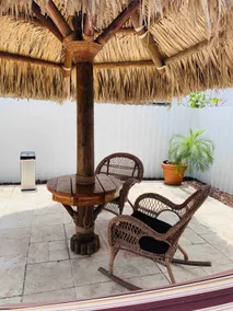 Refreshing Modern Retro Studio w/ pool &Jacuzzi - Image 4