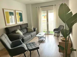 We're opening an apartment. Free parking - Image 3
