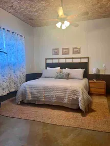 One Bedroom Industrial Flat - Image 3