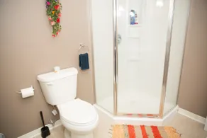 Entire 1 Bedroom Apt - Kanata Tech Park - Monthly - Image 5