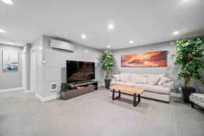 NEW! - Bright Modern Entire Unit KING BED! - Image 4