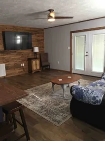 Hill House - Image 5