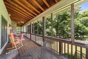 Fabulous Farmhouse near Clarksville, TN - Image 5