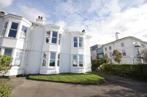 Grade 2 Listed Apartment, Southport Promenade - Image 2