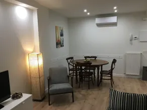 Plaza Monterrey Apartment (Optional Parking) - Image 3