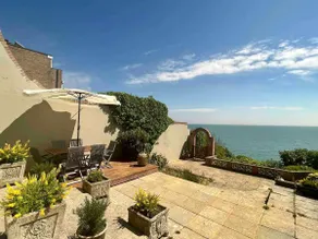 Sea Spray 3 Bed Sea View Retro Cottage Sandgate - Image 4