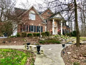 Gorgeous, Wooded 3 Acre Estate -5 Bed/4  Bath-Leesburg/Brambleton/Aldie area - Image 2
