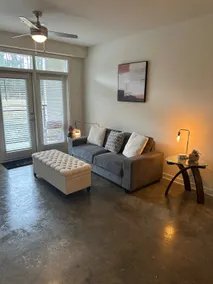 Relaxing 2 Bedroom with Pond Views - Image 4